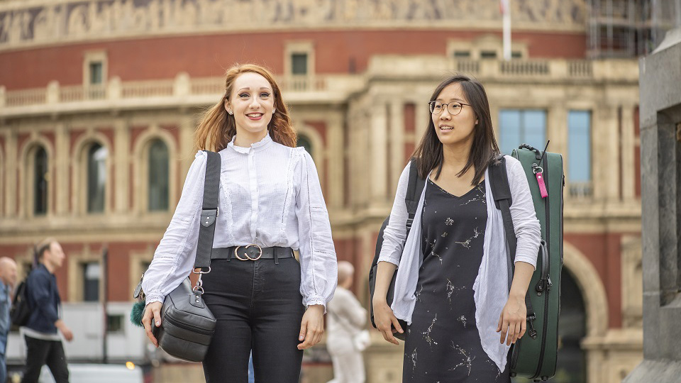 Students walking outside the Royal Albert Hall